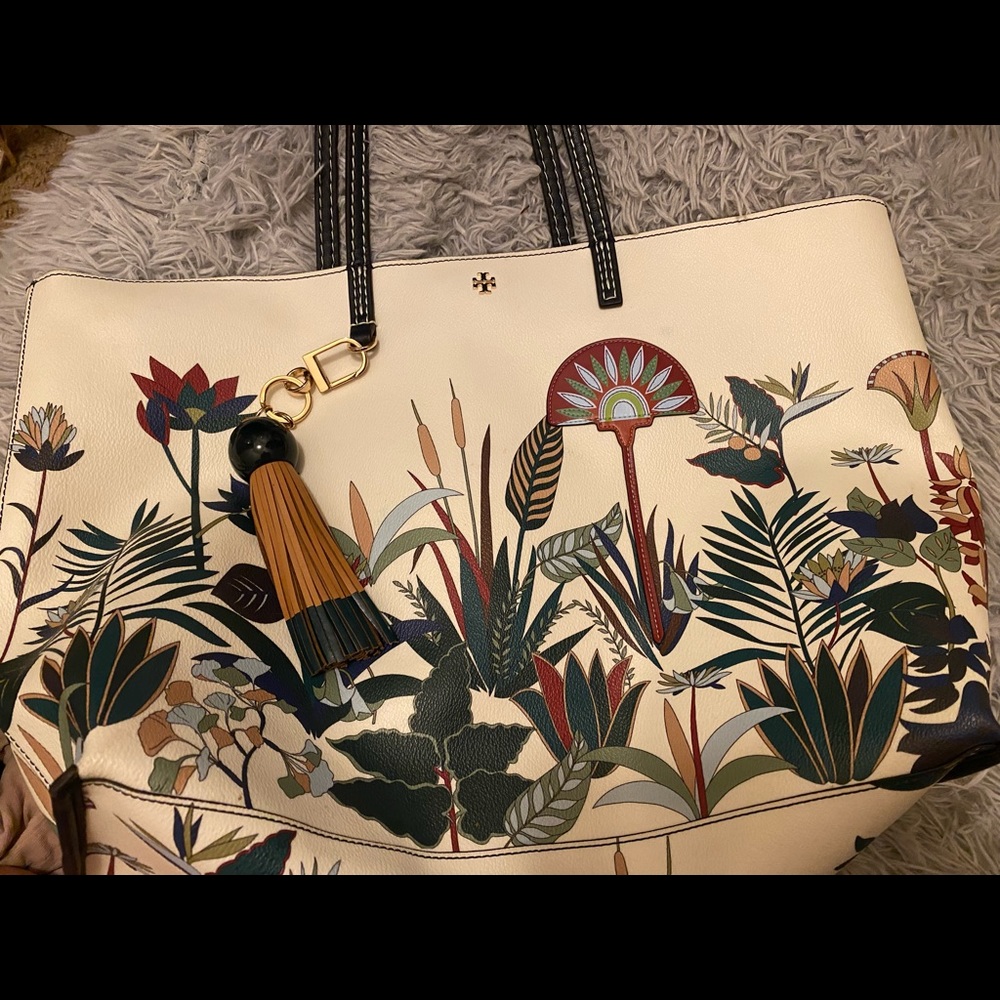 Tory Burch Kerrington